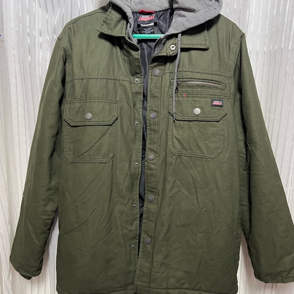 “Genuine Dickies” SZ: (S) Kids khaki/Green colored heavy jacket NNT - Picture 1 of 5